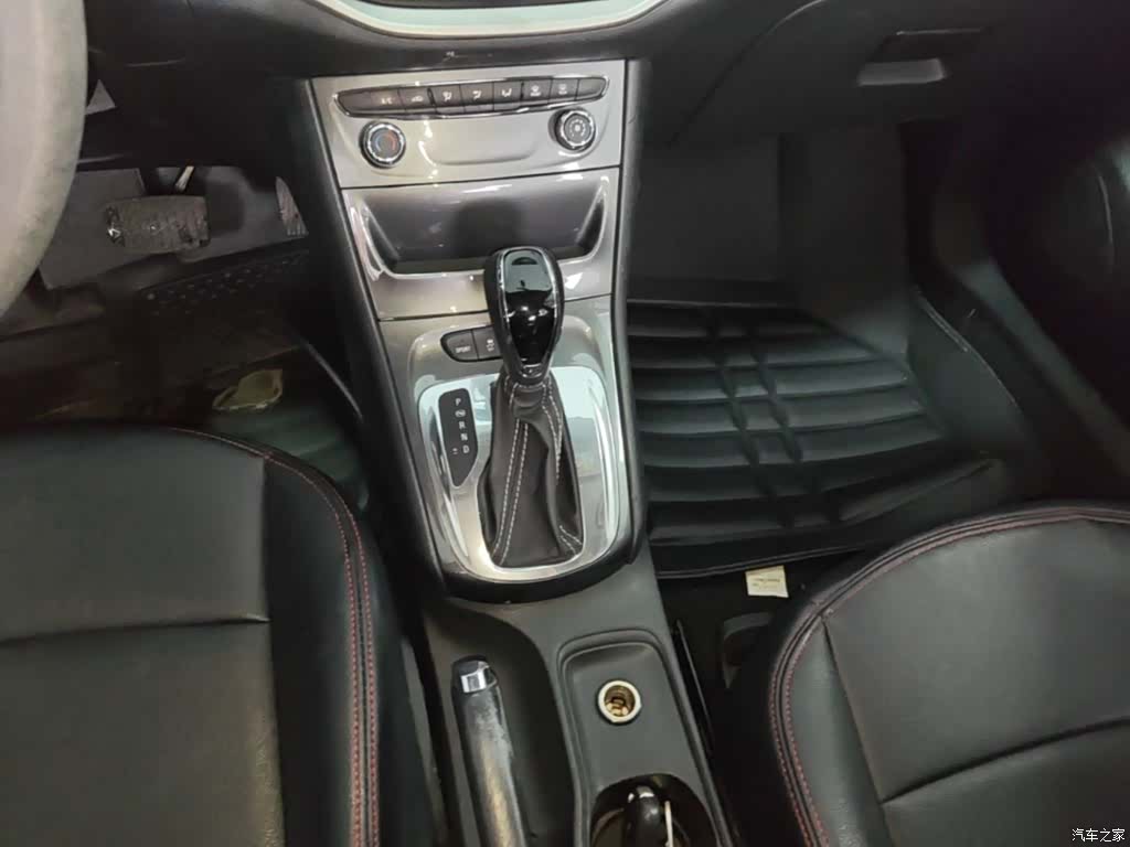 Buick Verano, 2018 14