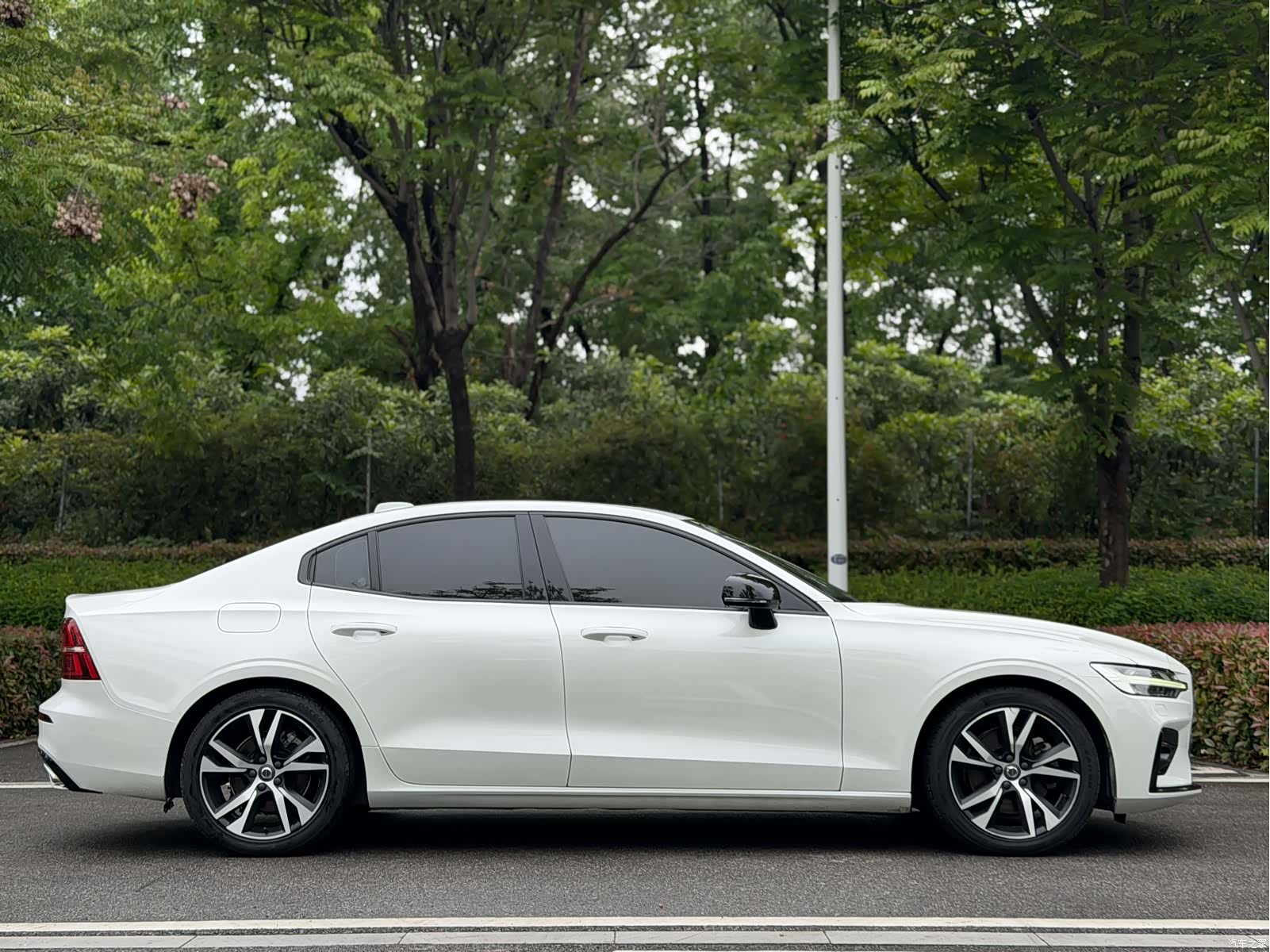 Volvo S60, 2020 4