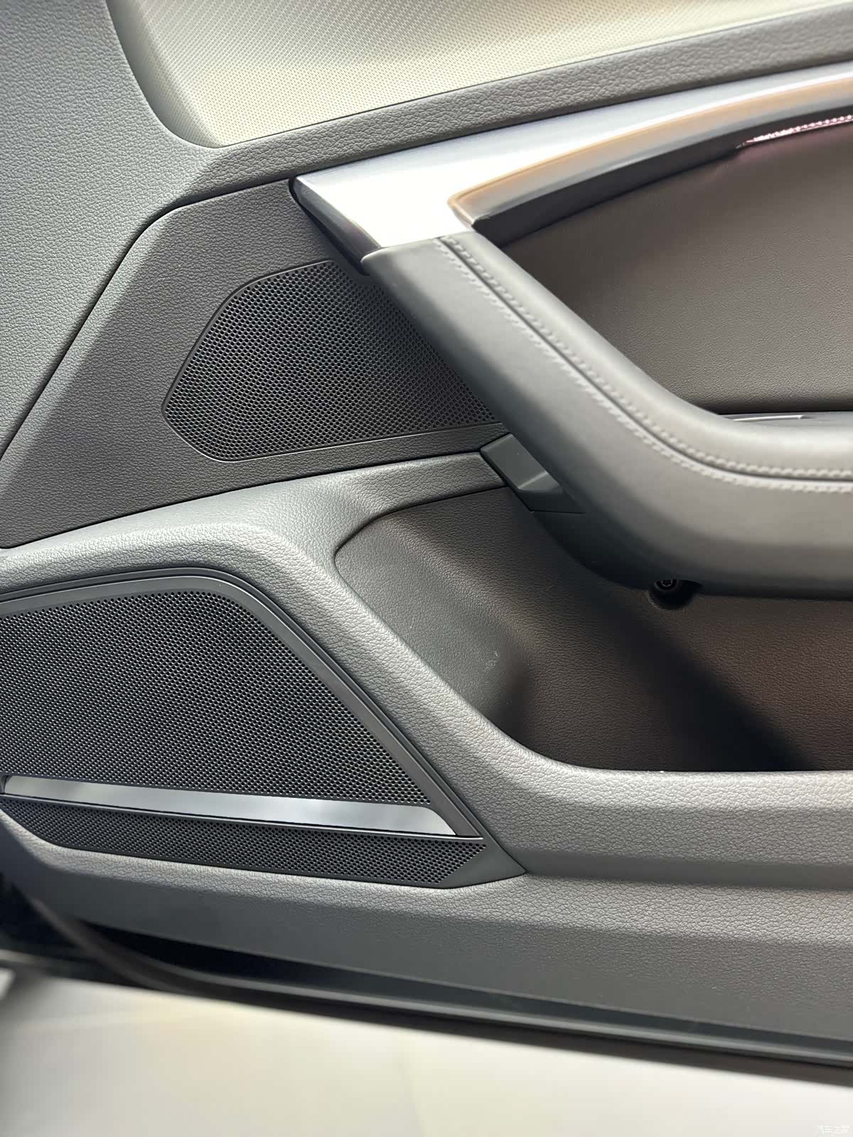 Audi A6L, 2022 9