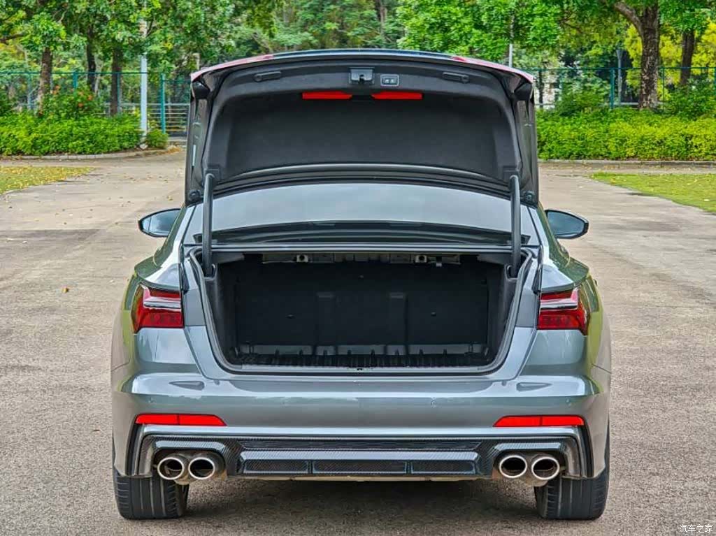 Audi A6L, 2020 12