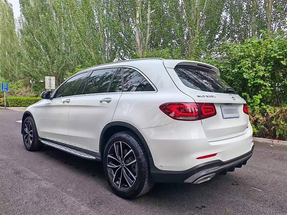 Mercedes-Benz GLC Mercedes-Benz GLC