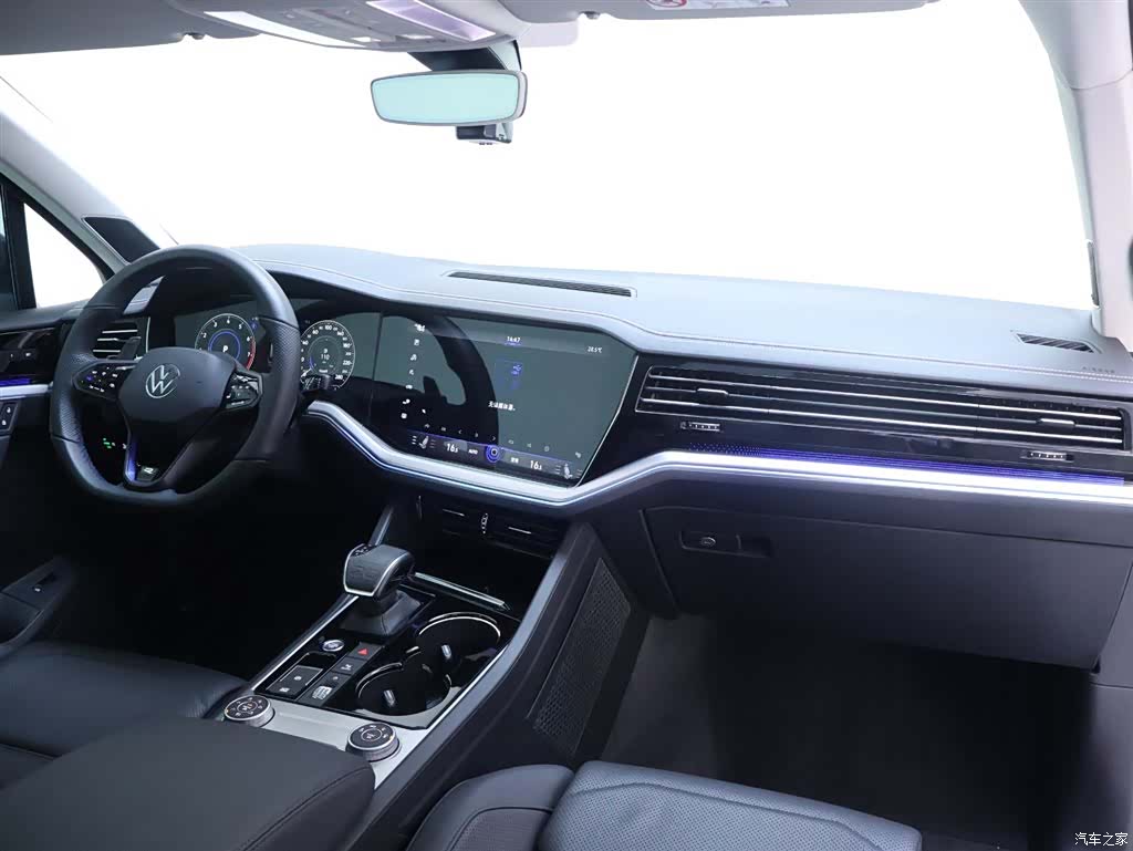 Volkswagen Touareg, 2022 19