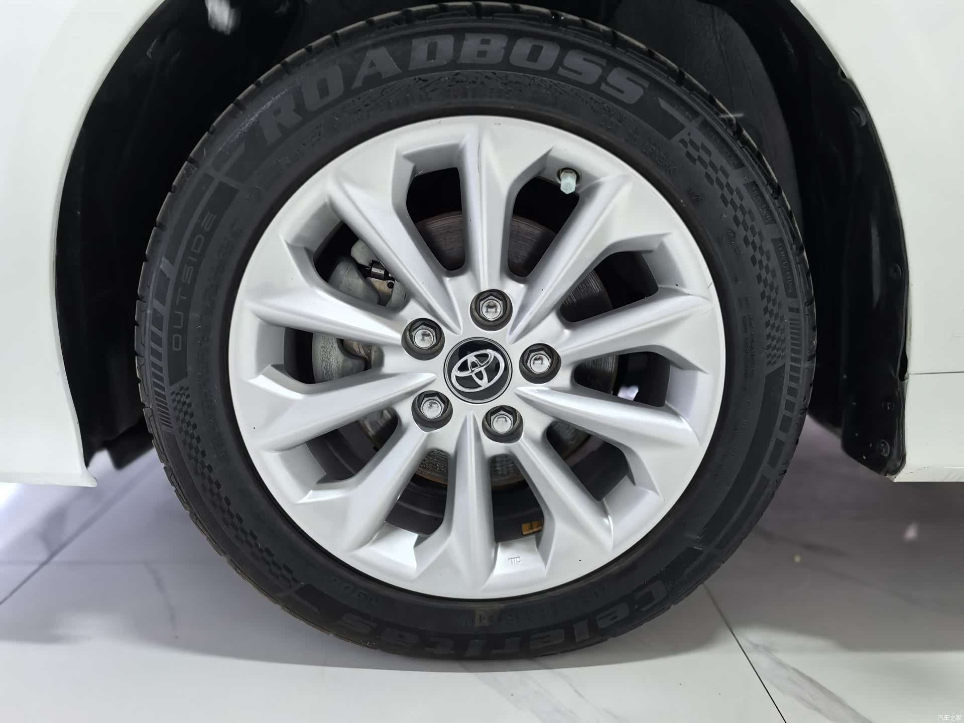 Toyota Corolla, 2023 14