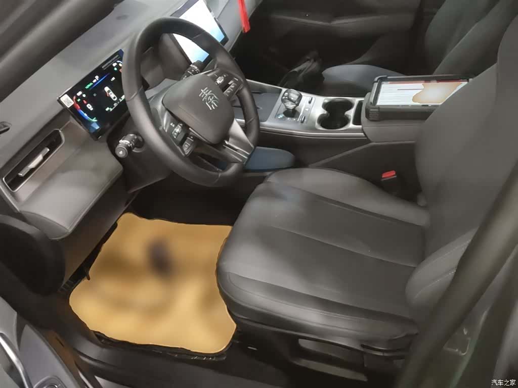 BYD Qin, 2025 15