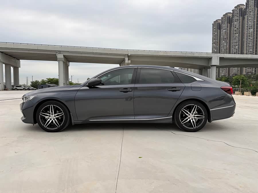 Honda Accord 2022, фото 7