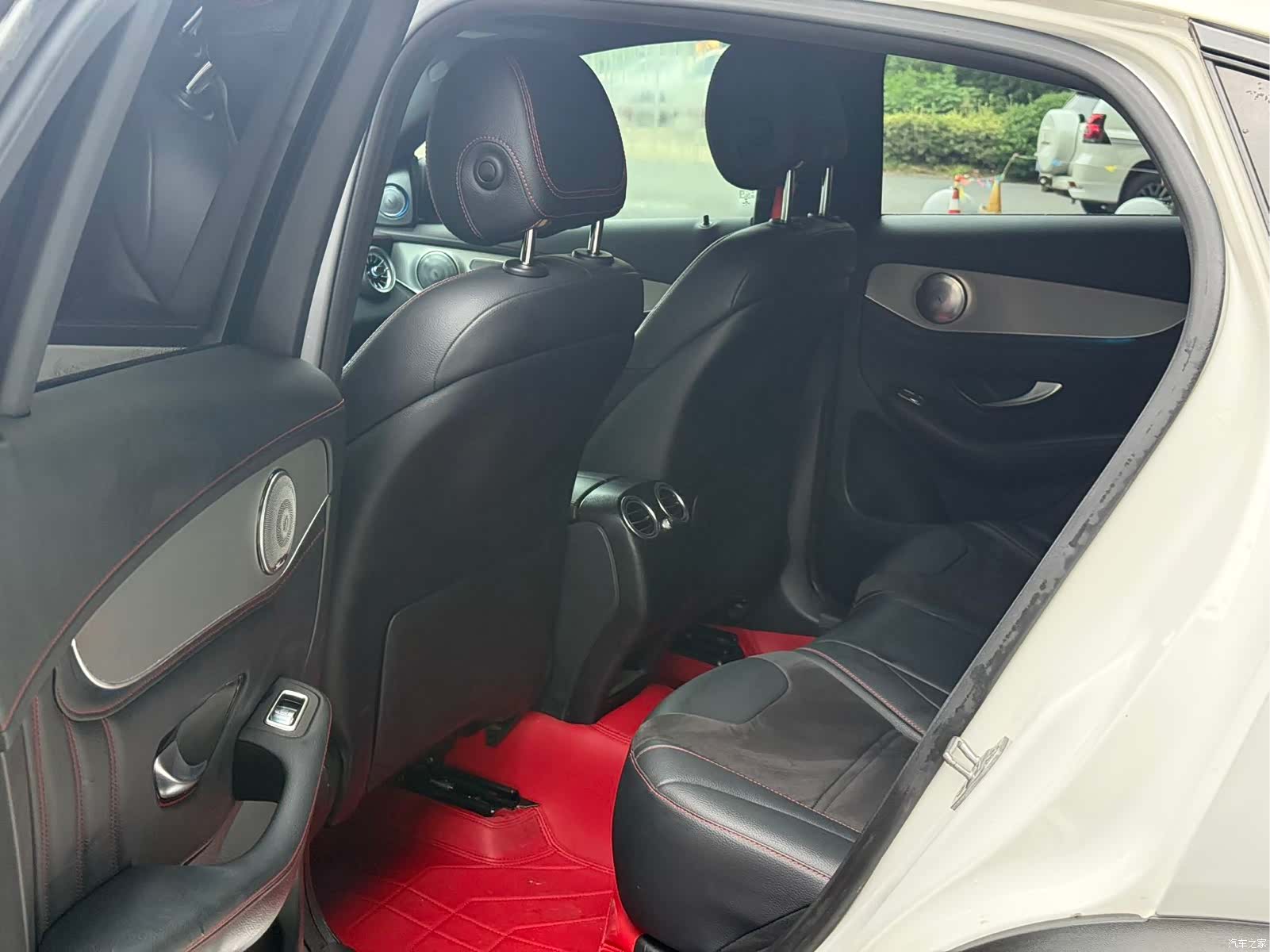 Mercedes-Benz GLC, 2019 8