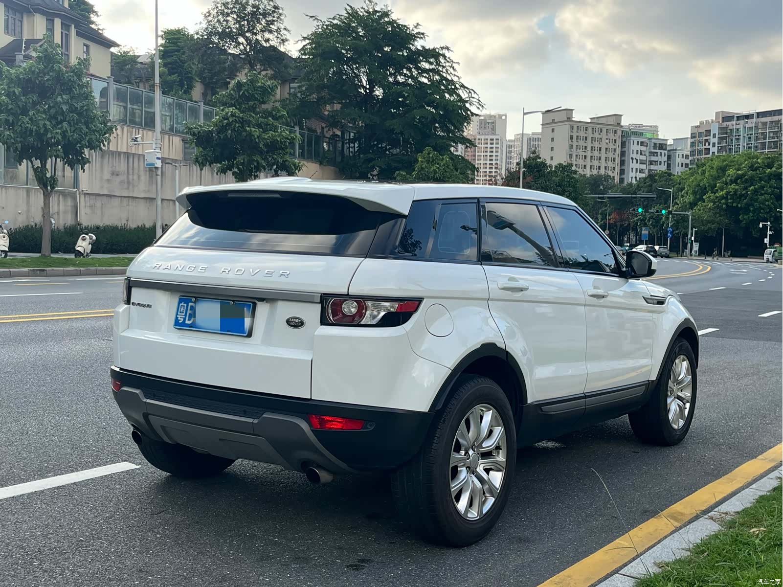 Land Rover Range Rover, 2015 6