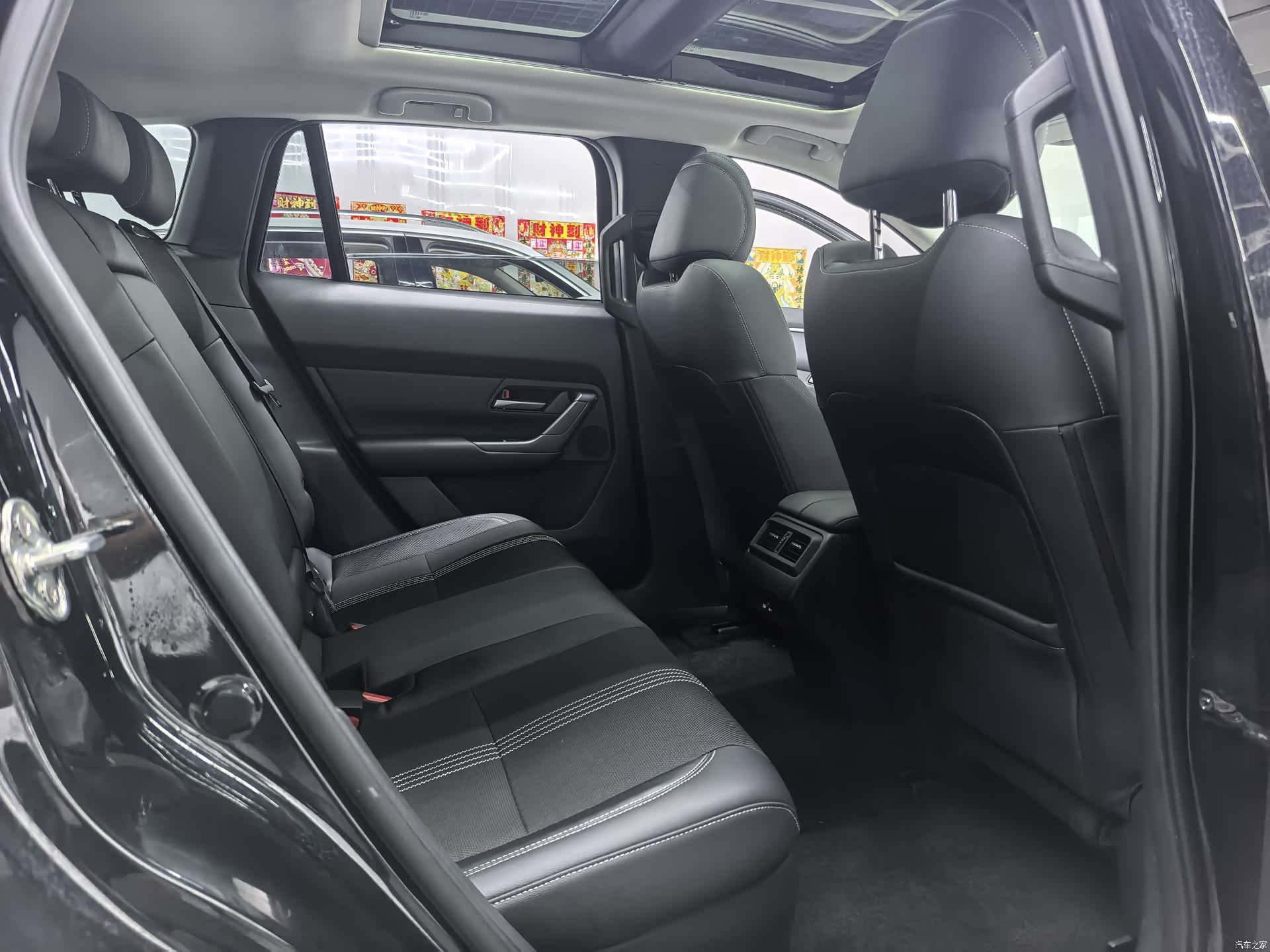 Mazda CX-50, 2023 9