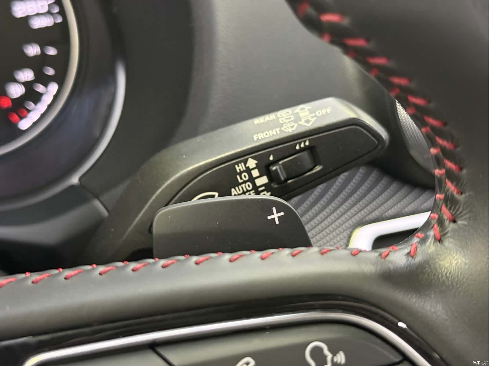 Audi Q2L, 2022 12