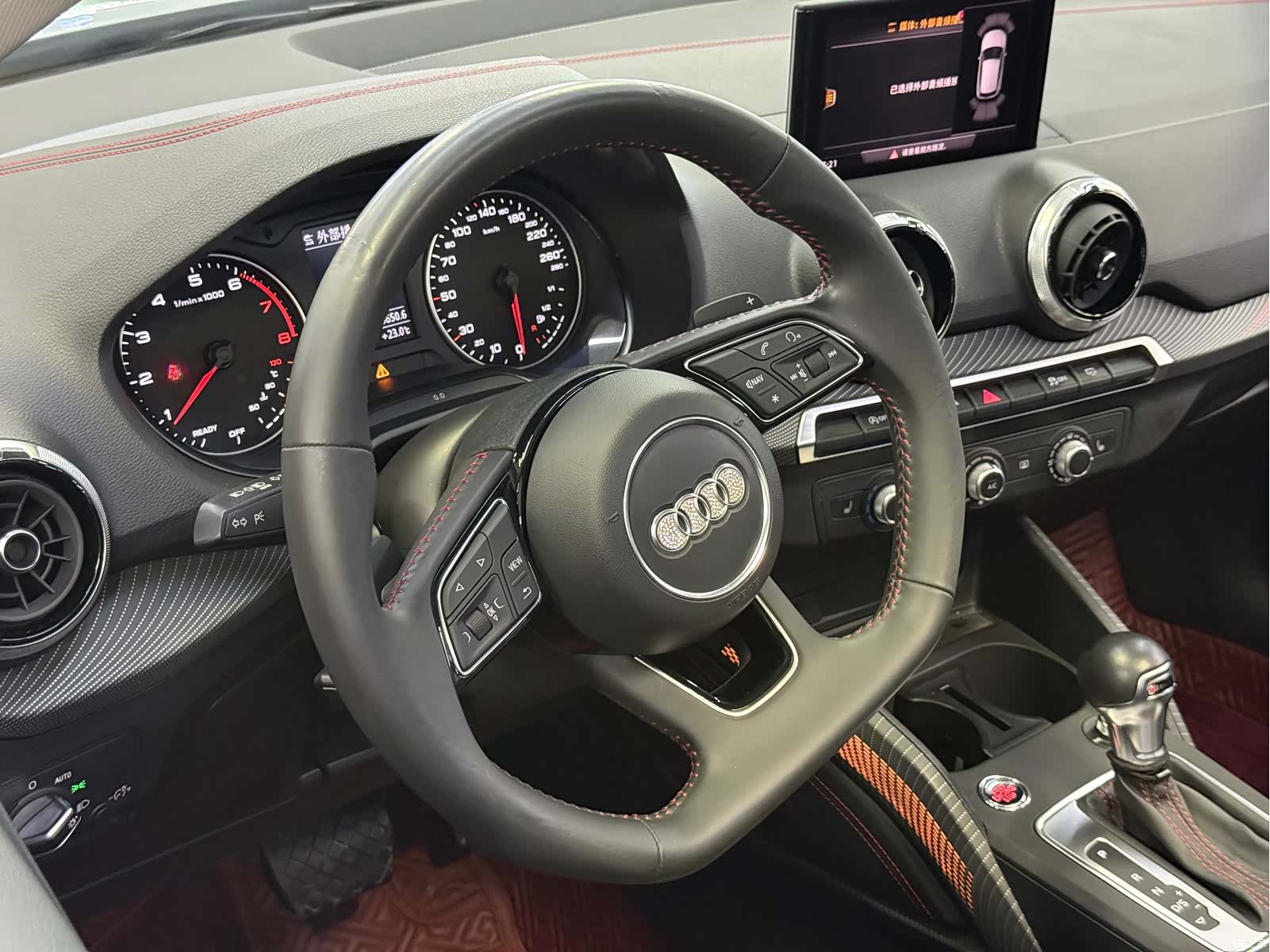 Audi Q2L, 2022 7