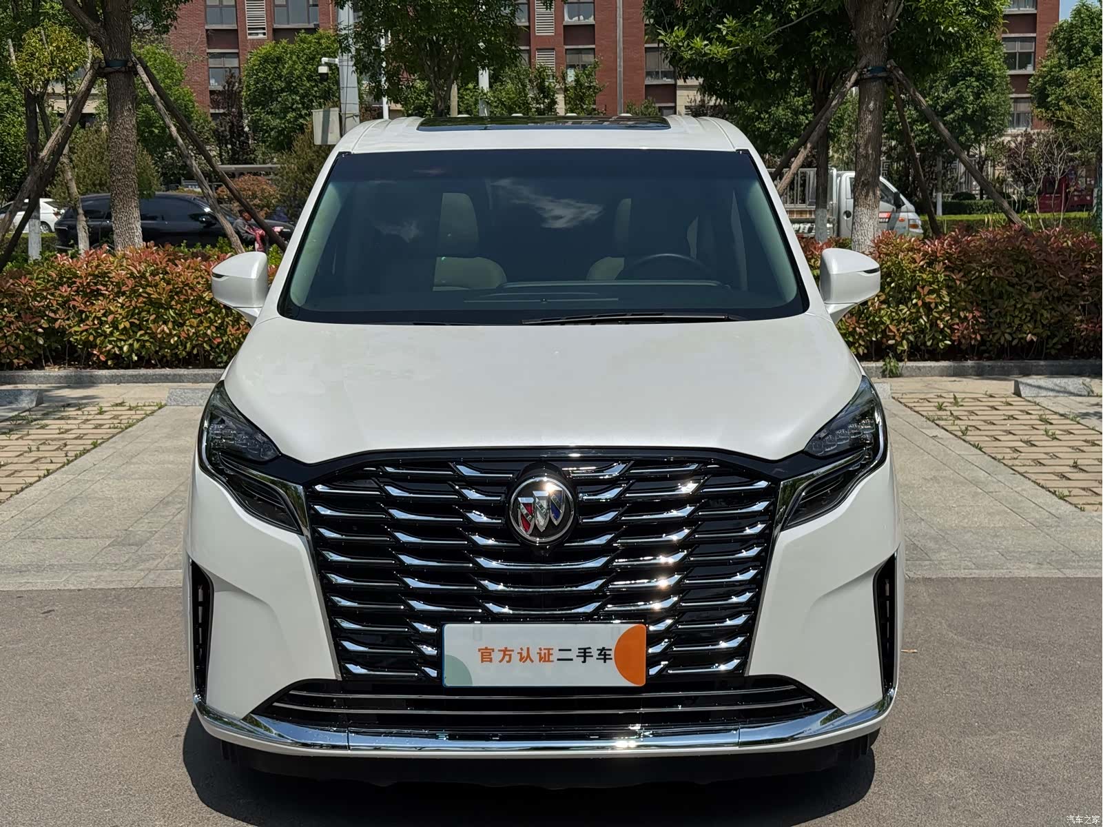 Buick GL8, 2022 2
