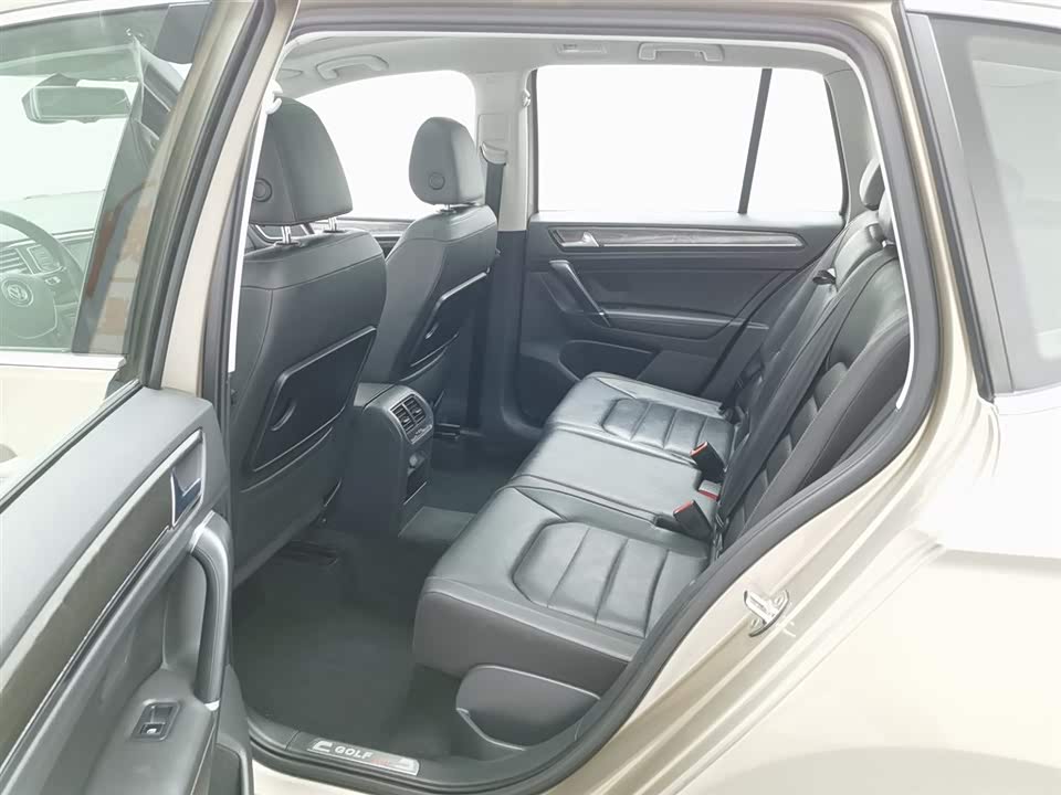 Volkswagen Golf*Jiayu