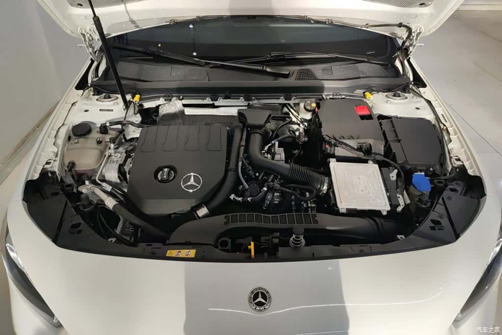 Mercedes-Benz A-Class, 2023 10