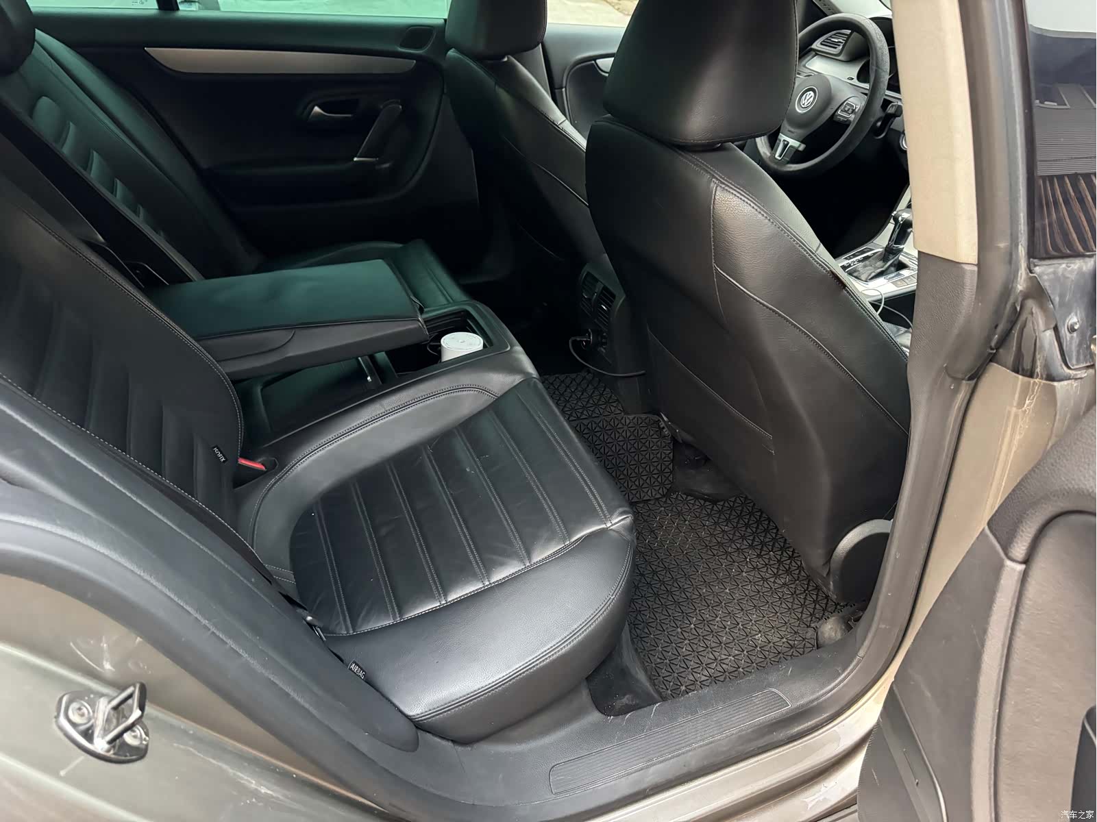 Volkswagen CC, 2011 19