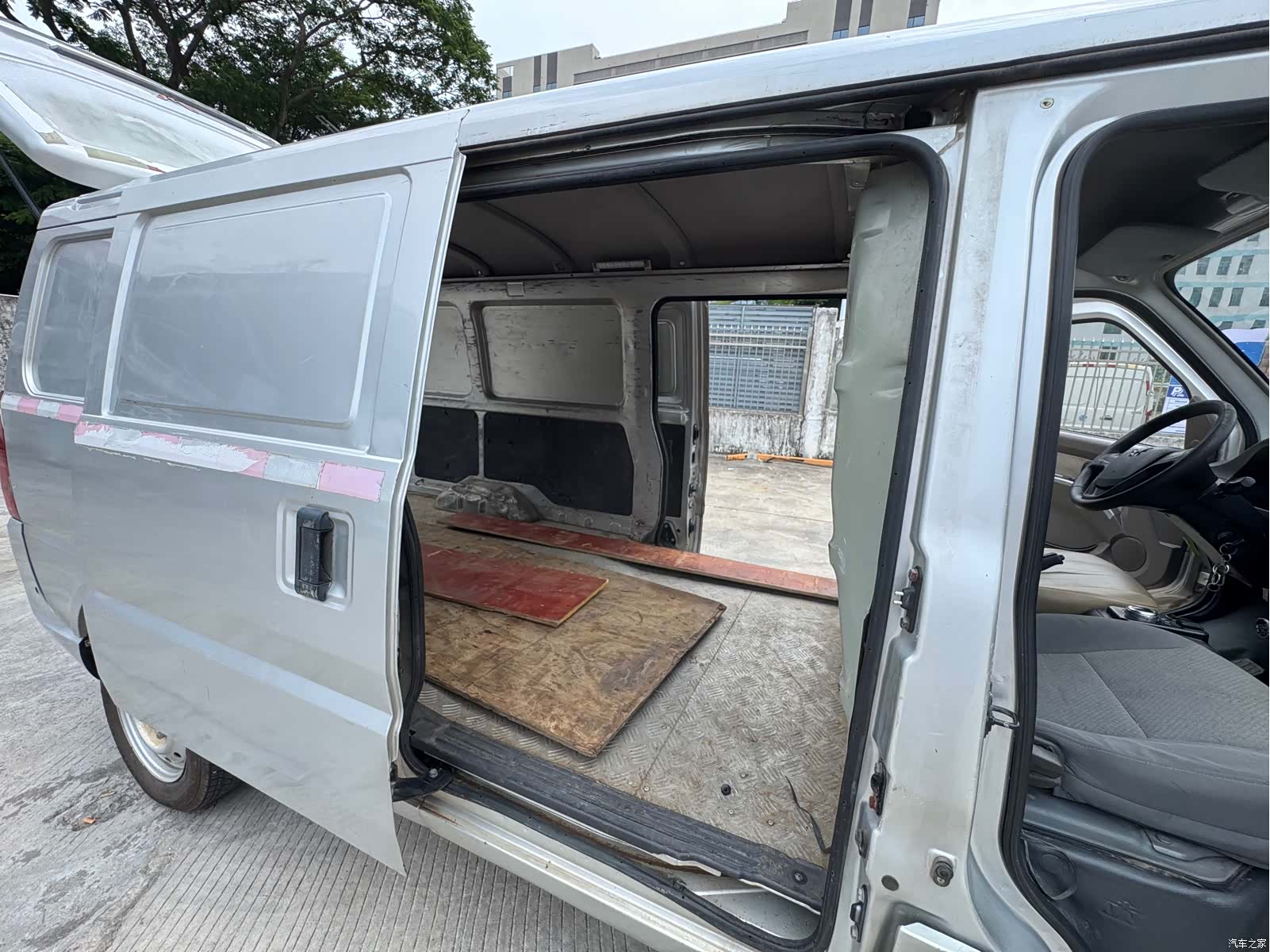 Wuling EV50, 2021 9