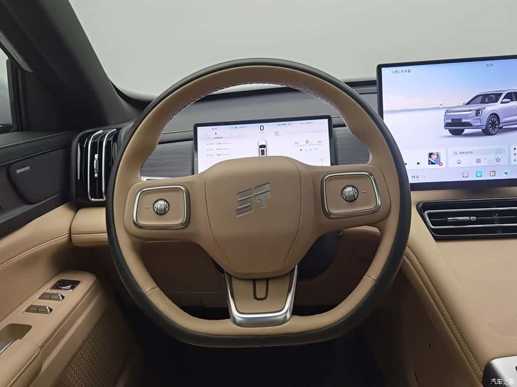 Jetour L7, 2025 11
