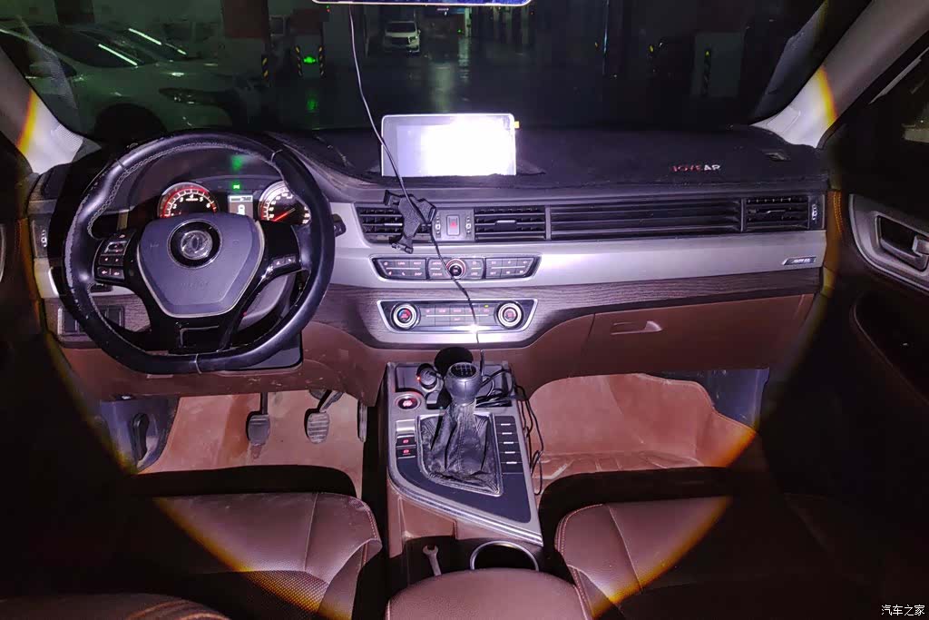DongFeng X5, 2017 12