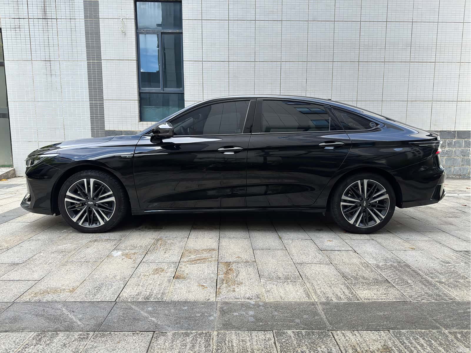 Chery Arrizo 8, 2024 4