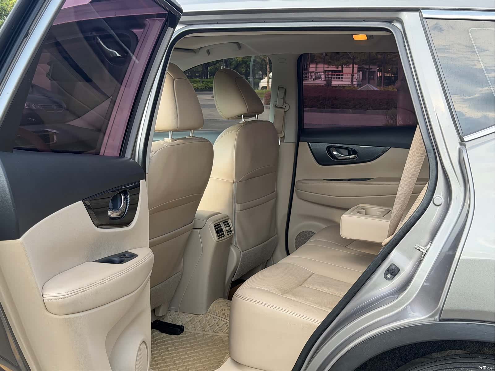 Nissan X-Trail, 2015 8