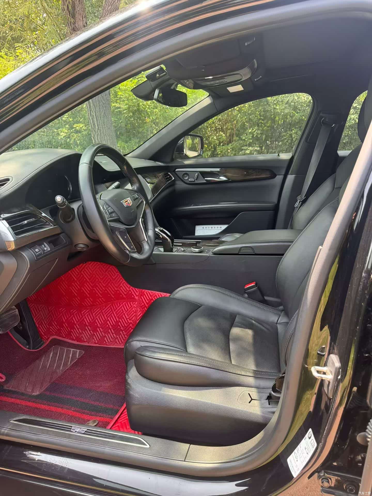 Cadillac CT6, 2021 все фото