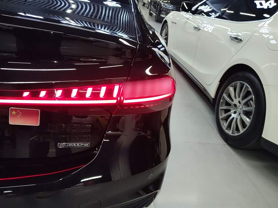 Audi A7L