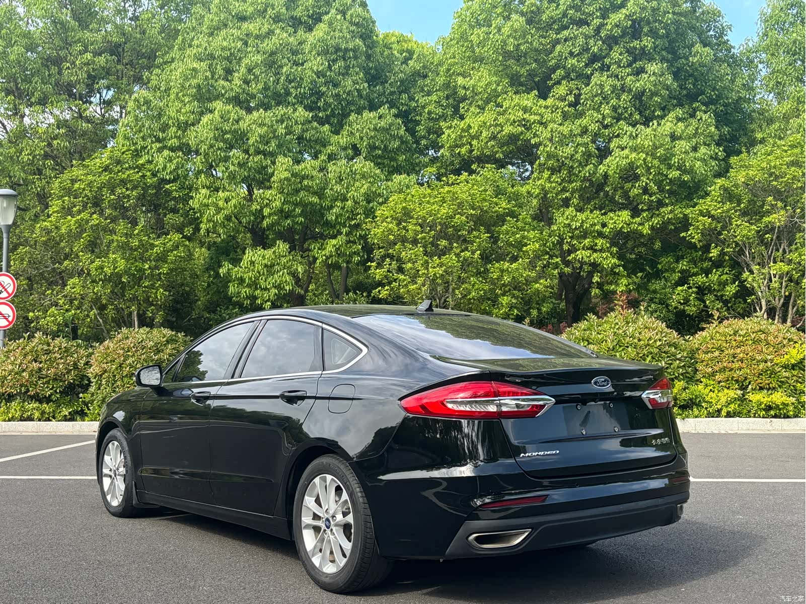 Ford Mondeo, 2021 3