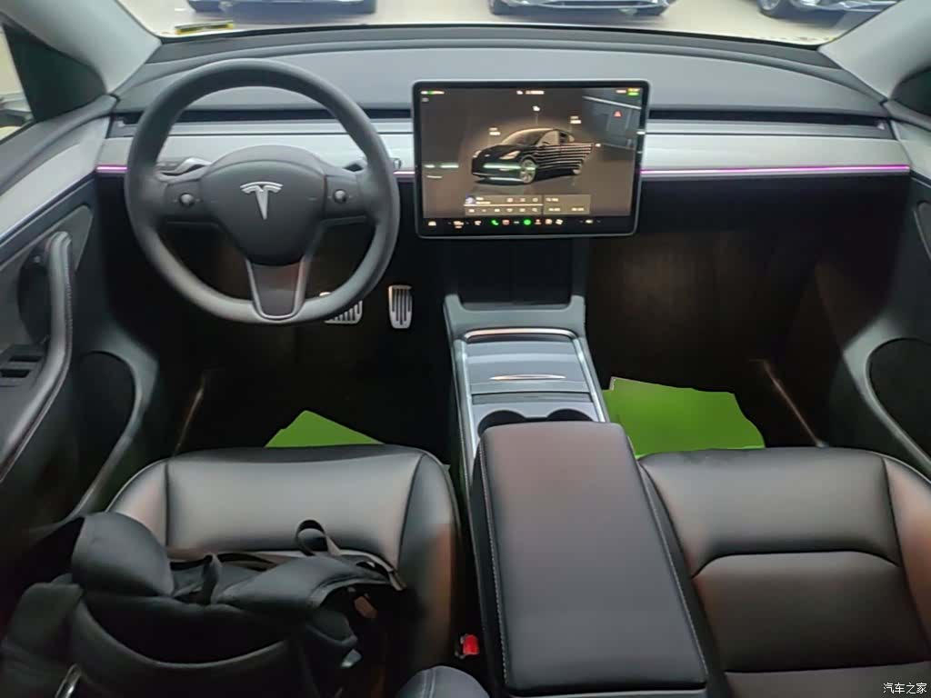 Tesla Model Y, 2024 10