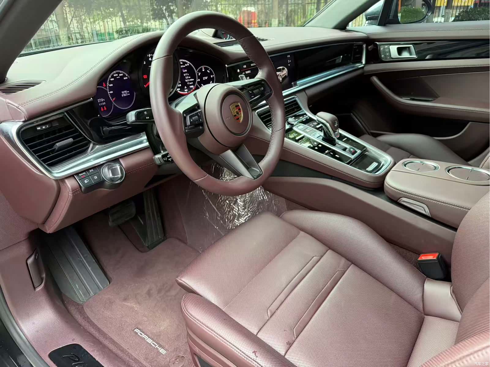 Porsche Panamera, 2023 7