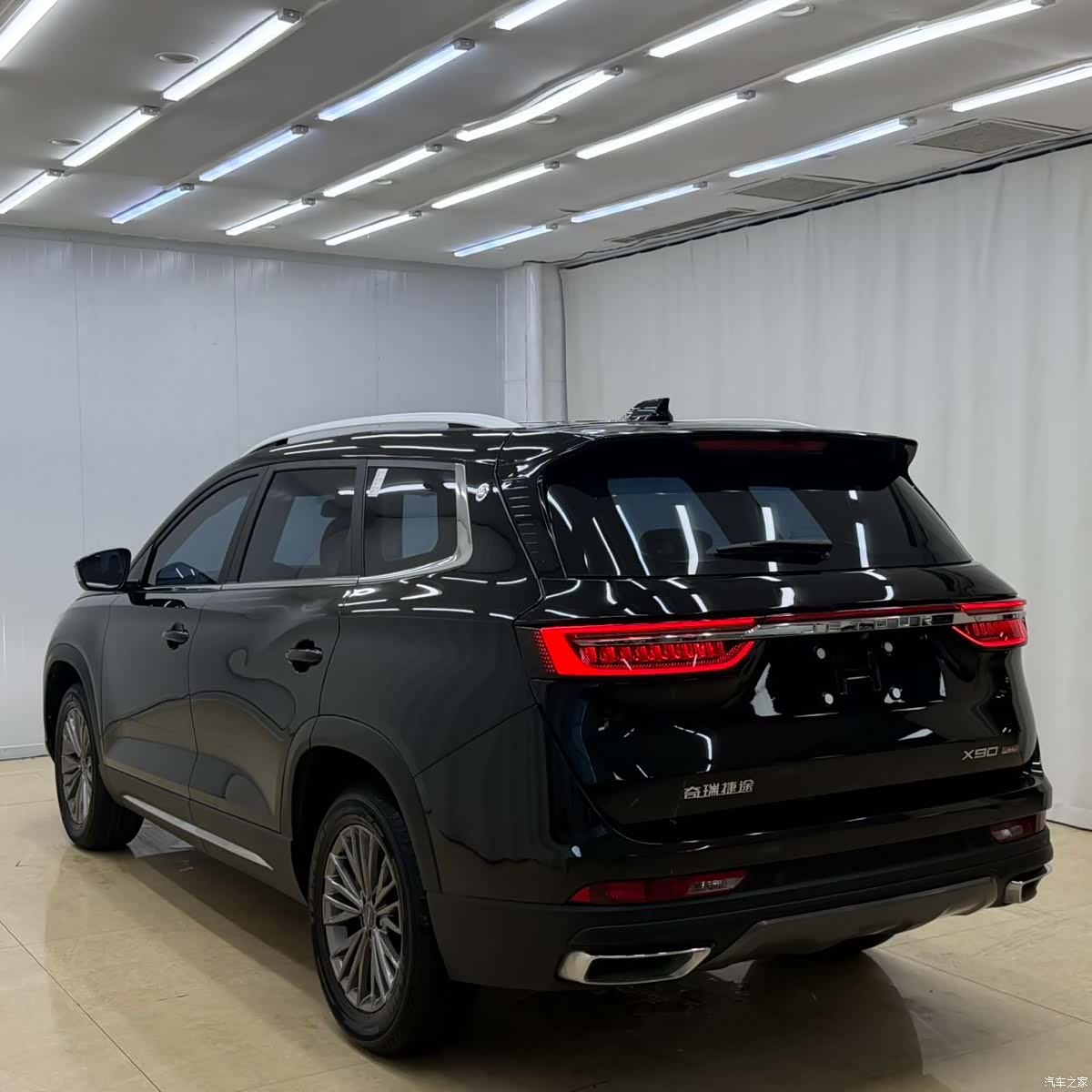 Jetour X90, 2023 4