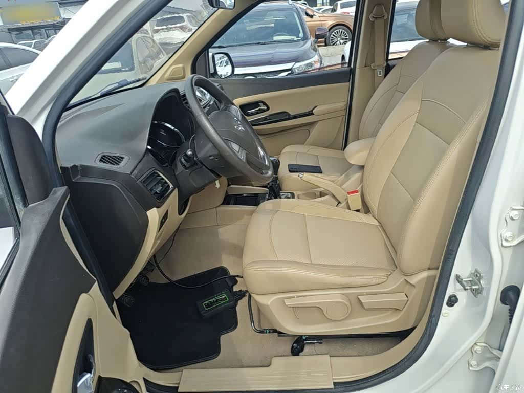 Wuling Hongguang, 2017 15