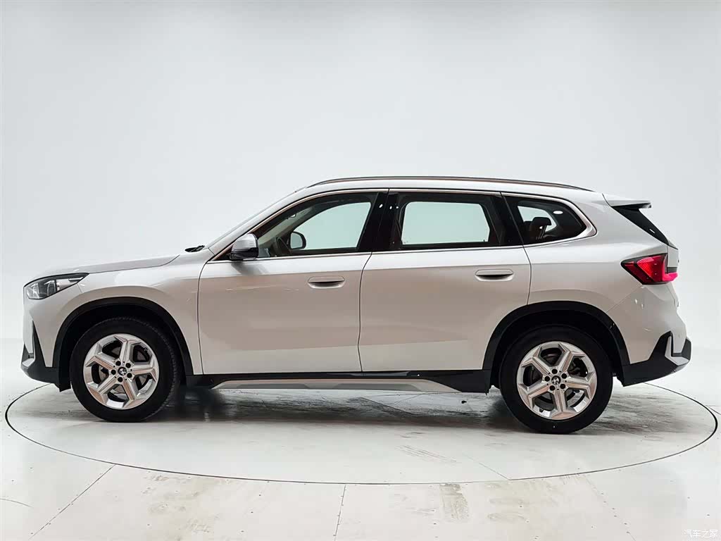 BMW X1, 2023 7