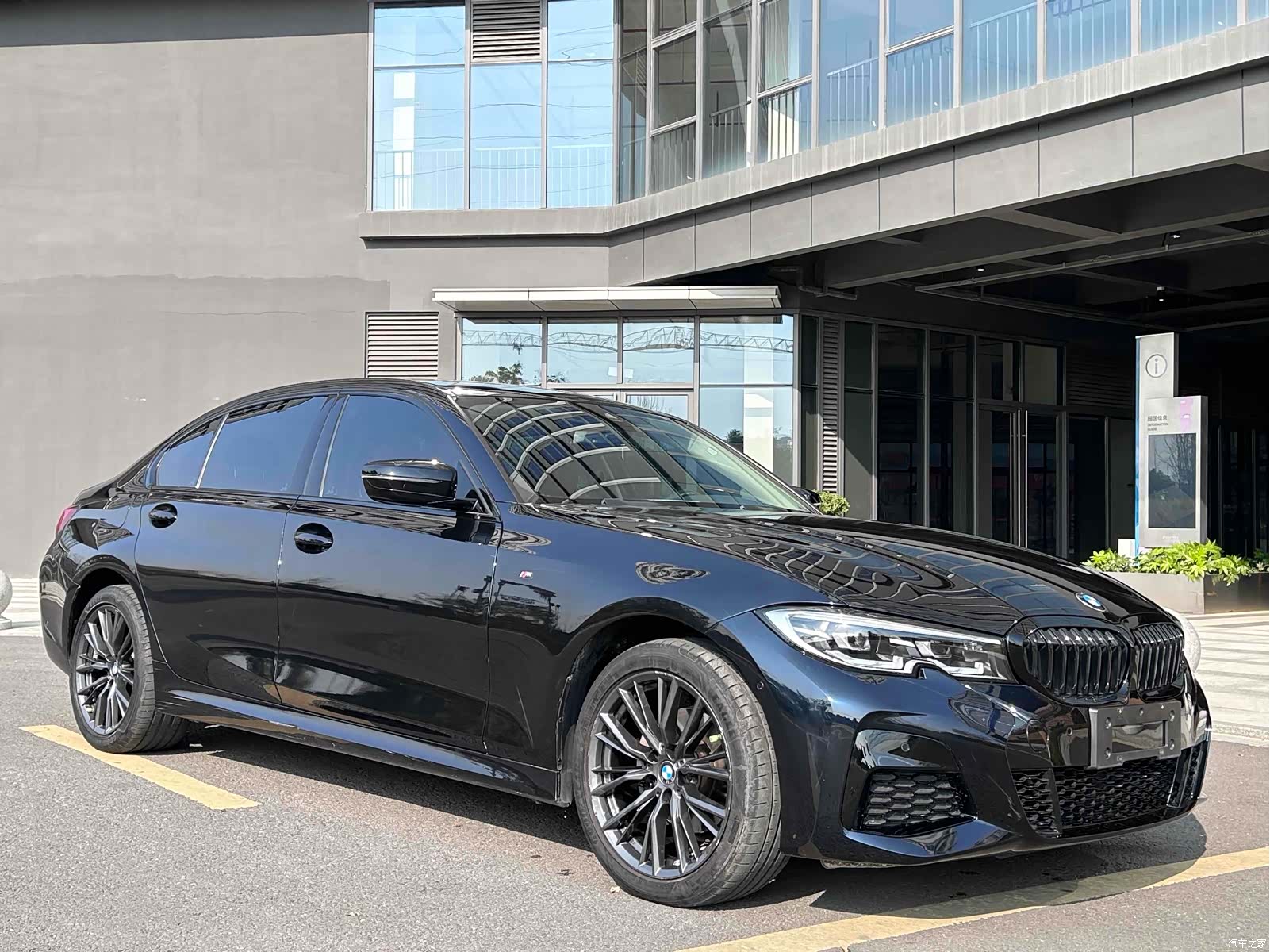 BMW 3 Series, 2022 3