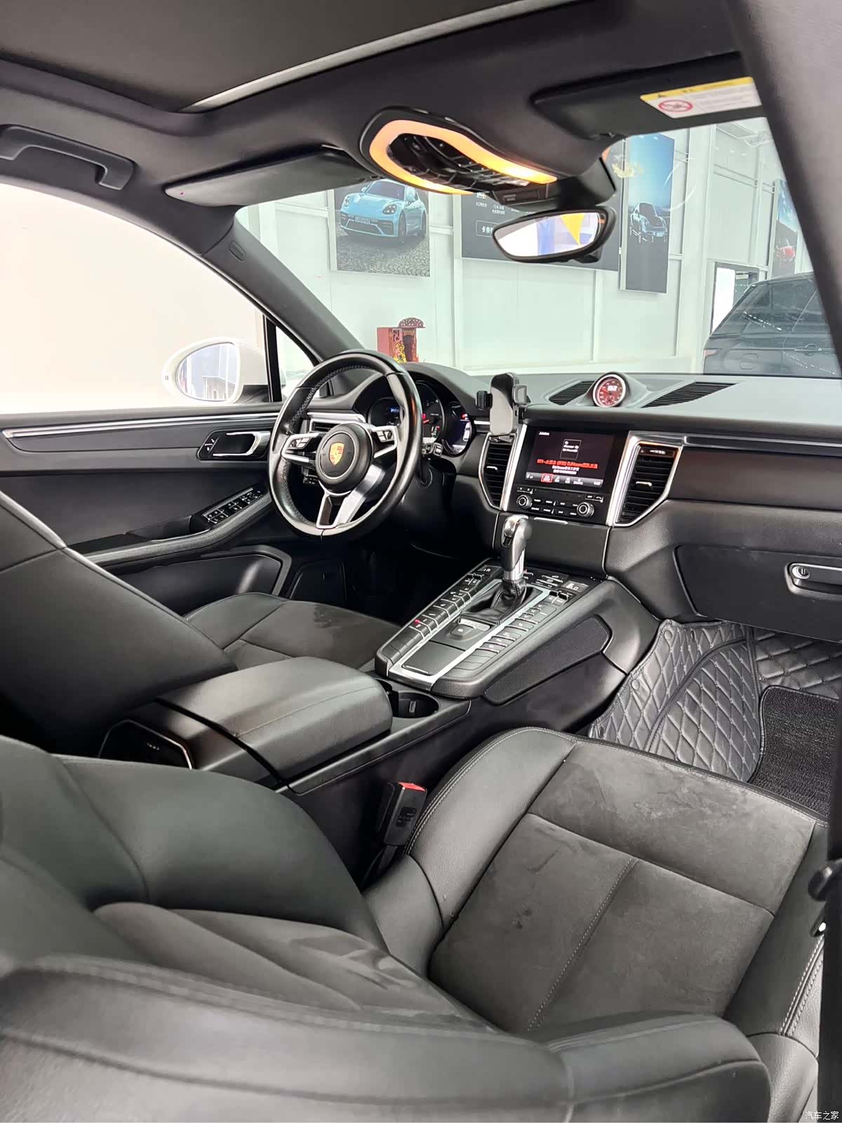 Porsche Macan, 2018 8