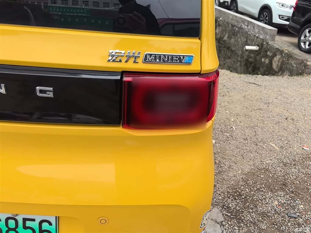 Wuling MINIEV, 2023 7