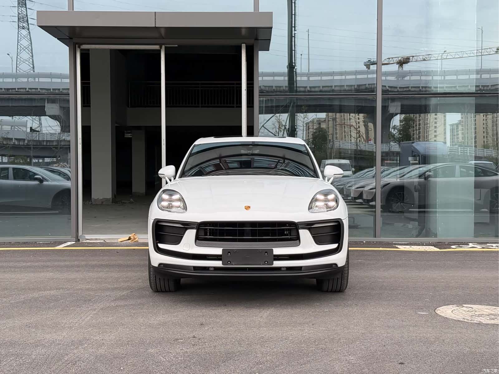 Porsche Macan, 2025 2