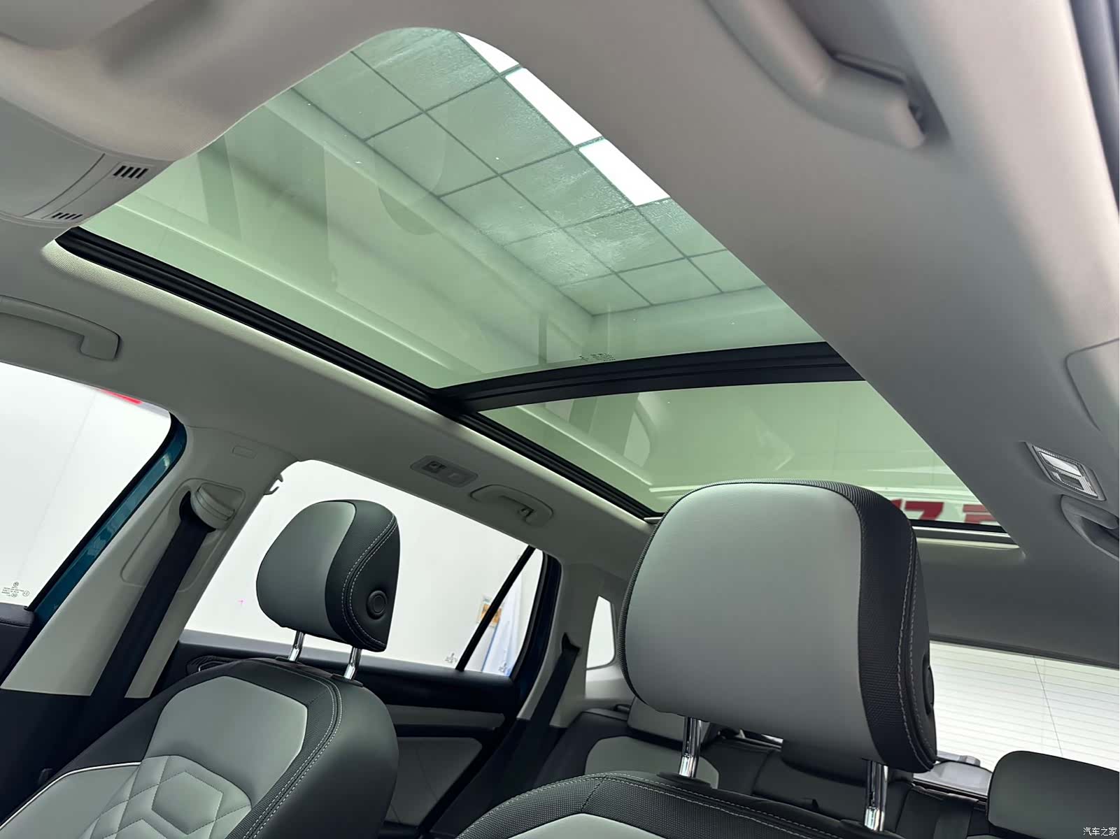 Volkswagen Tayron, 2023 14