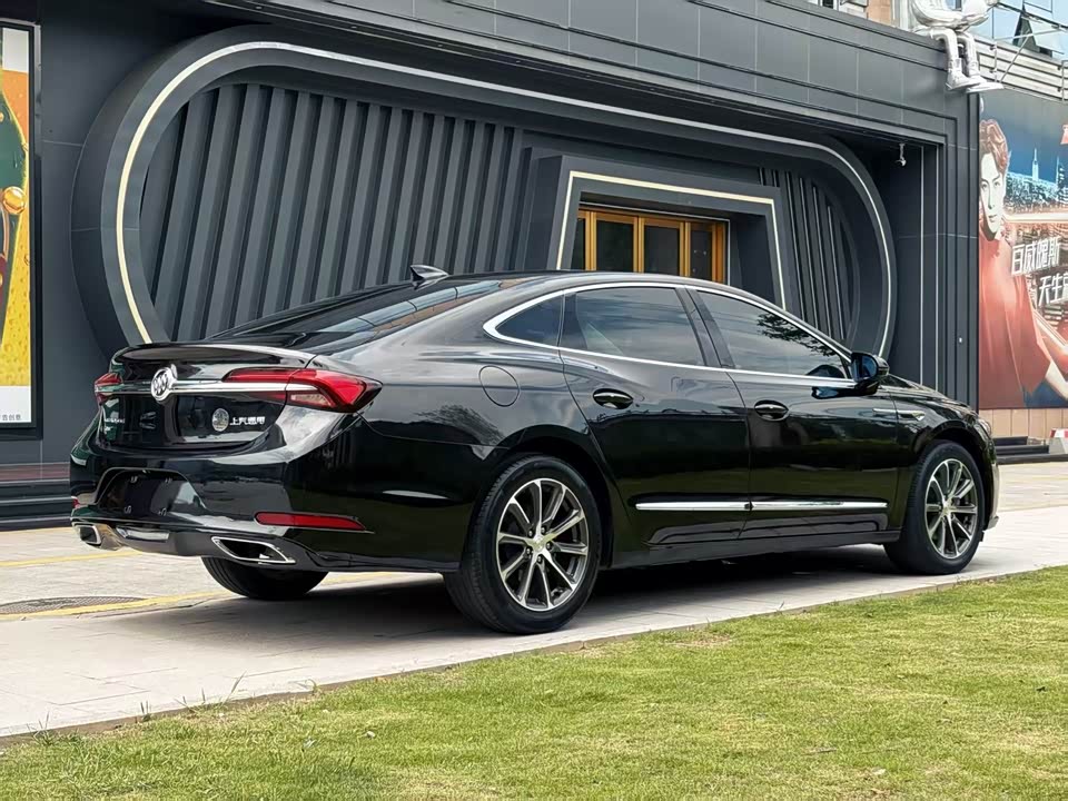 Buick Lacrosse