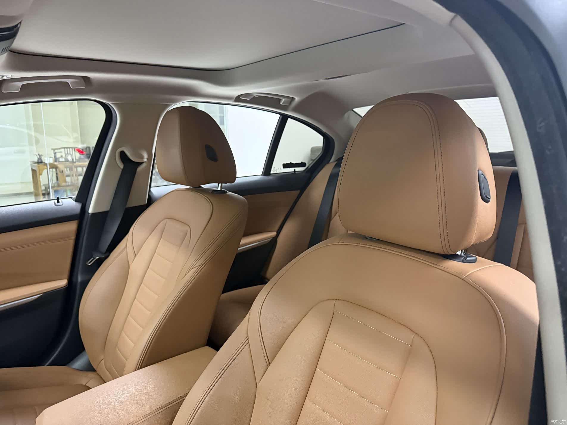 BMW 3 Series, 2020 12