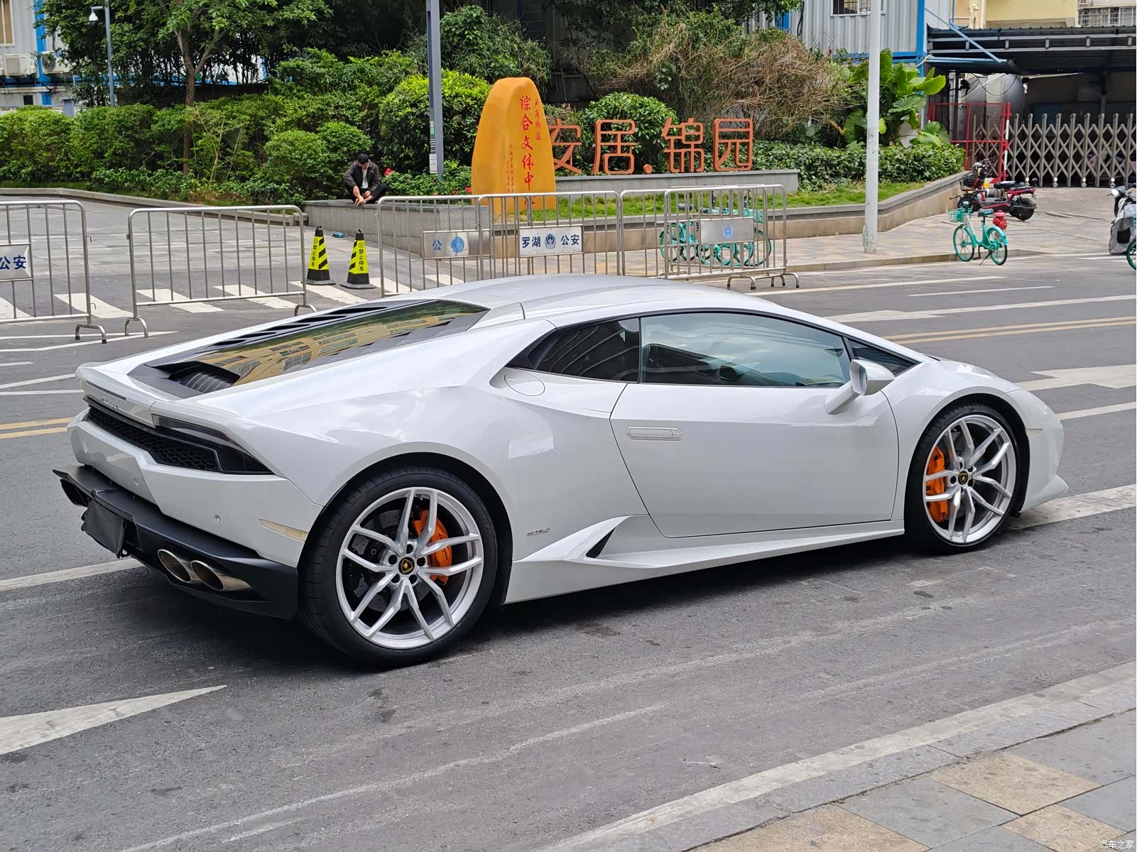 Lamborghini Huracán, 2015 4