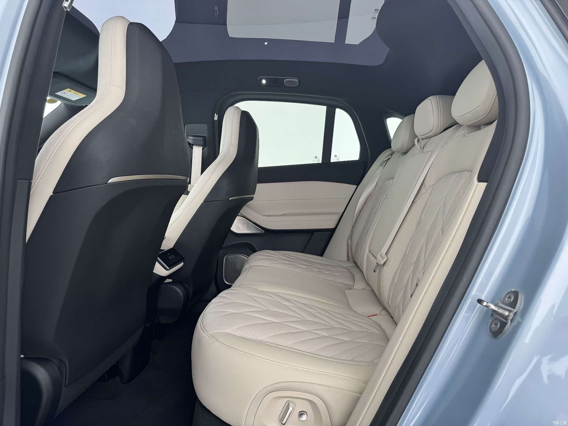 NIO EC6, 2025 11