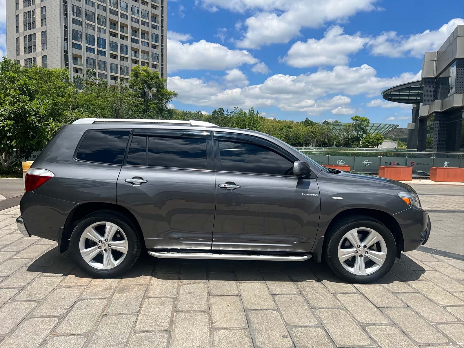 Toyota Highlander, 2008 9