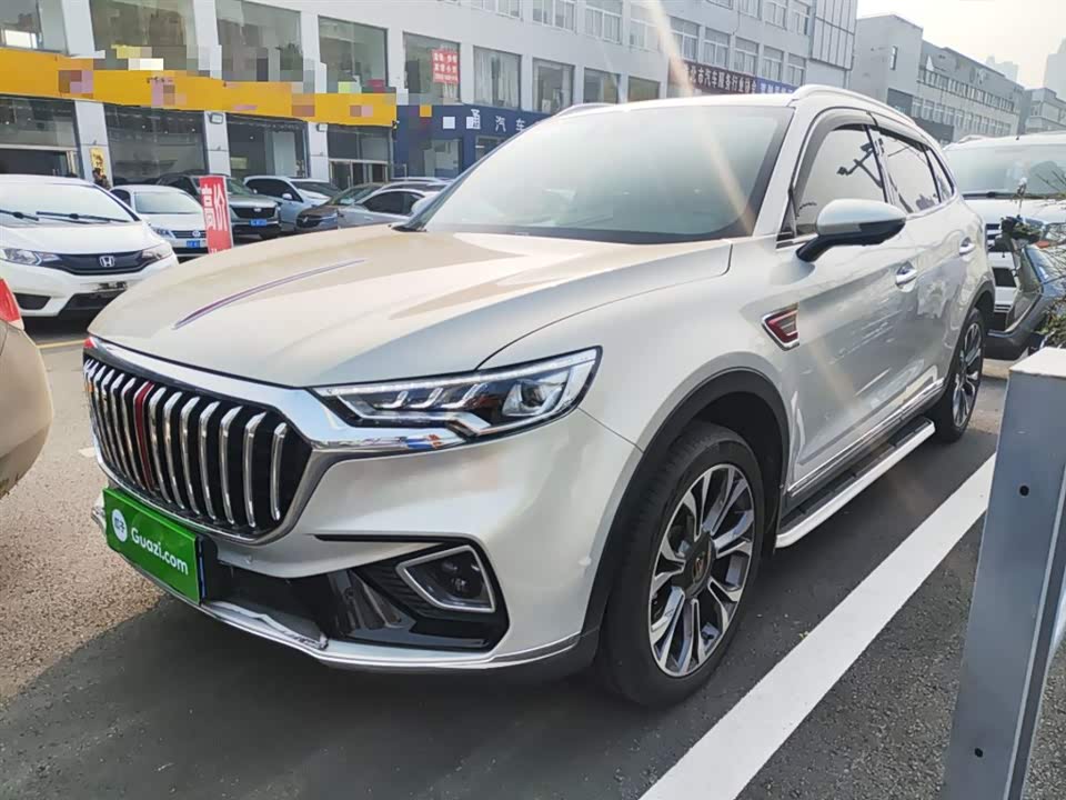 Hongqi HS5