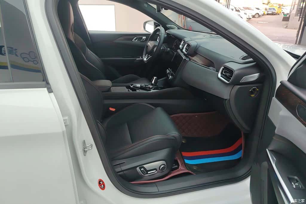 Lynk & Co 01, 2019 8