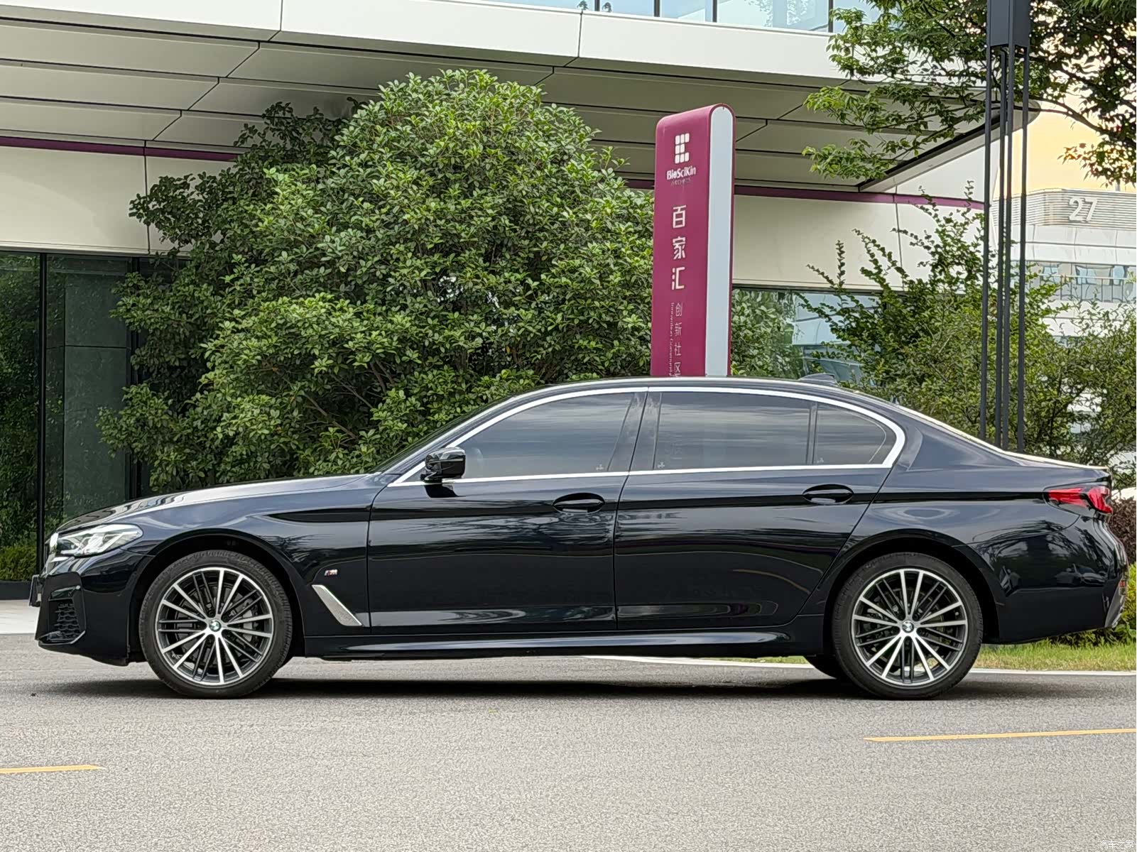 BMW 5 Series, 2024 все фото