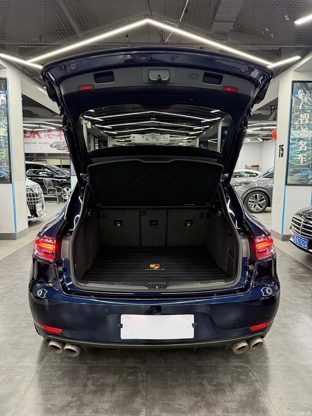 Porsche Macan, 2021 10