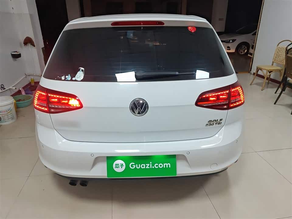 Volkswagen golf