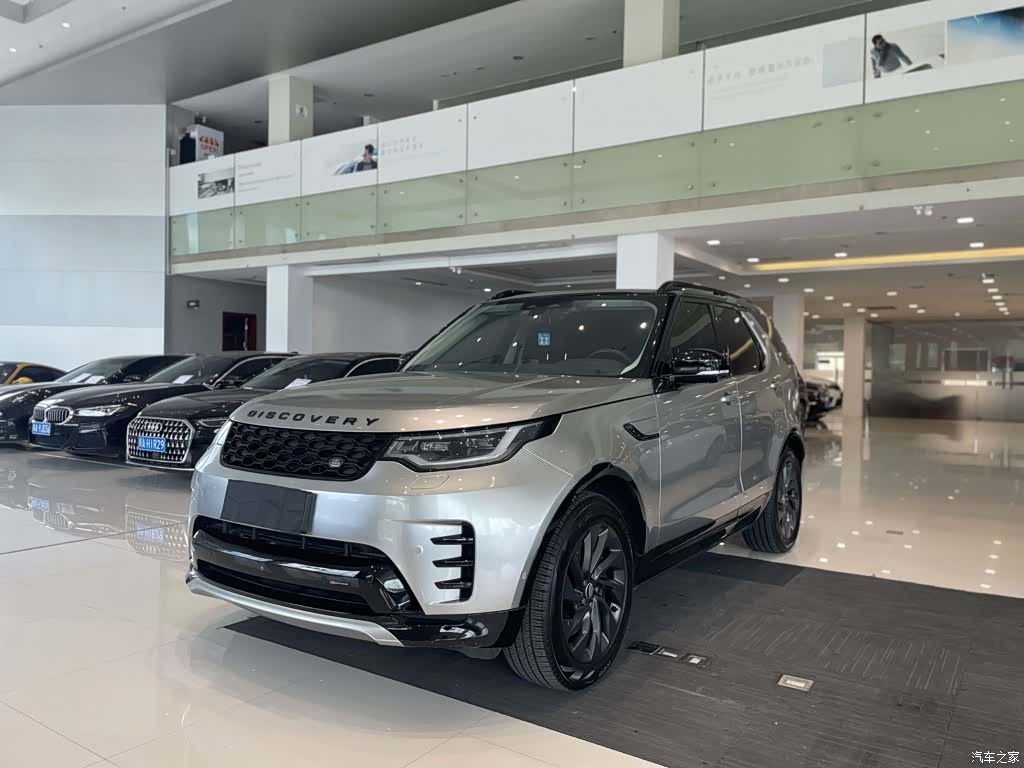 Land Rover Discovery, 2023 1