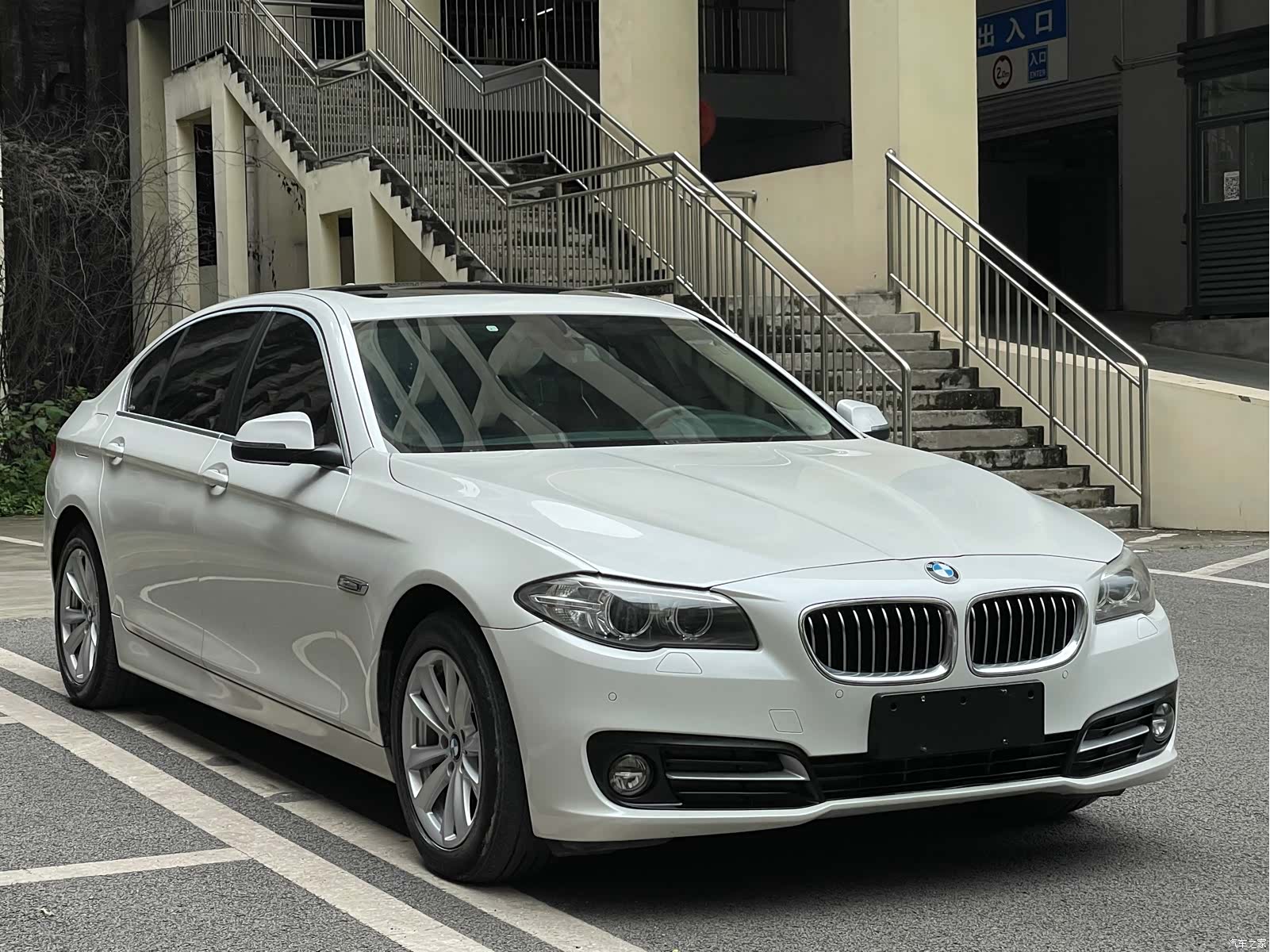 BMW 5 Series, 2015 3