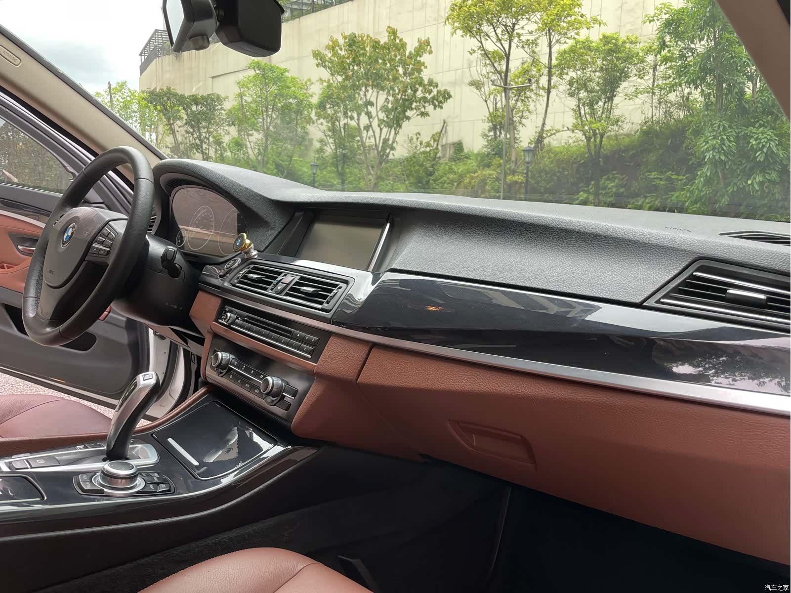 BMW 5 Series, 2015 15