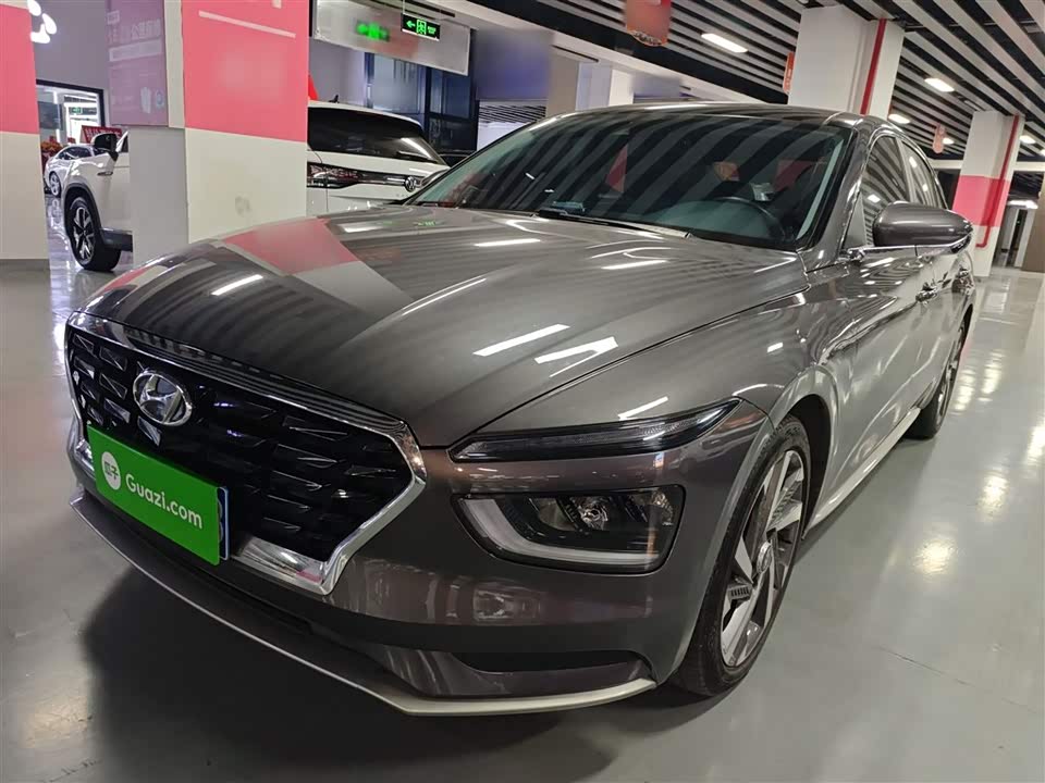 Hyundai Name picture